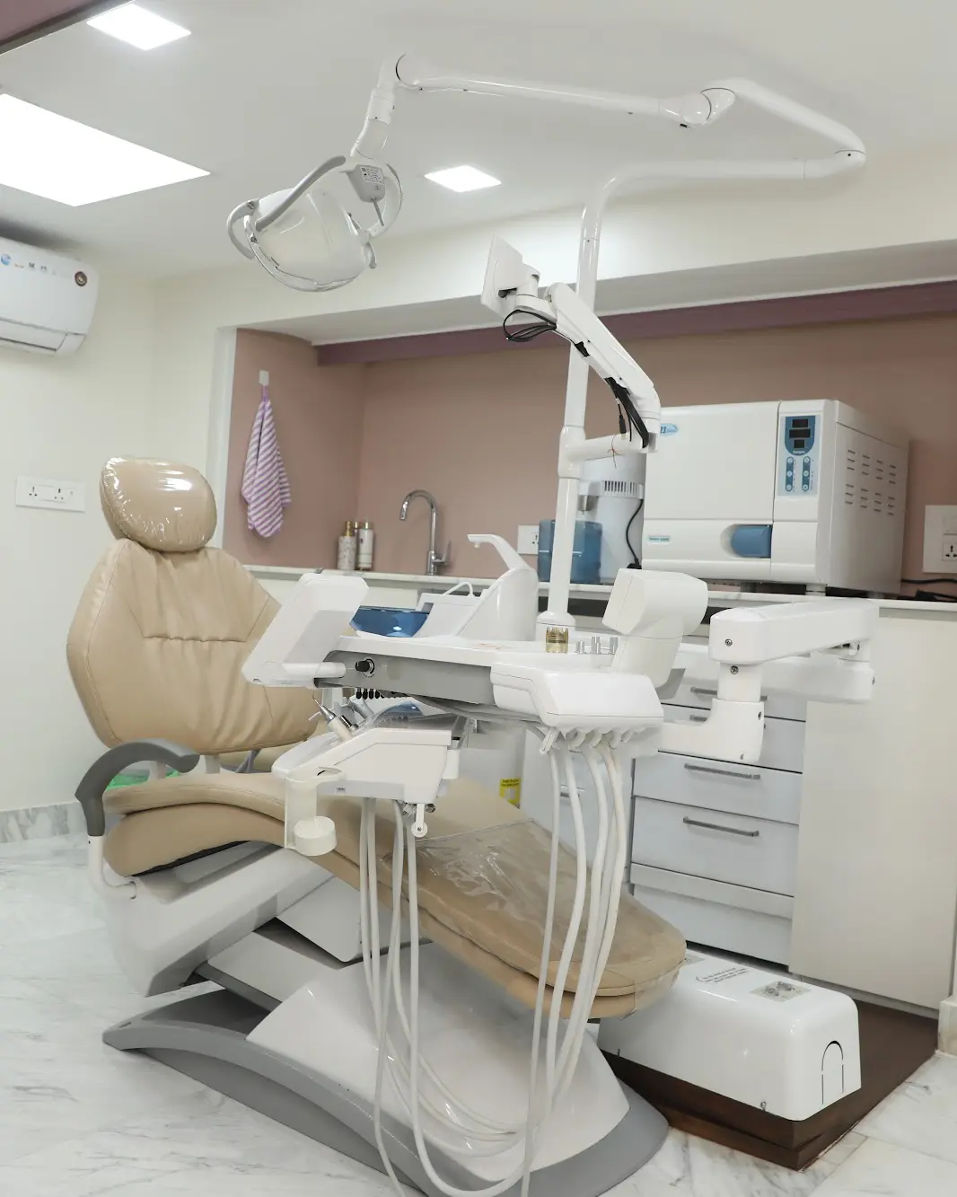 Routine check-up in the clinic